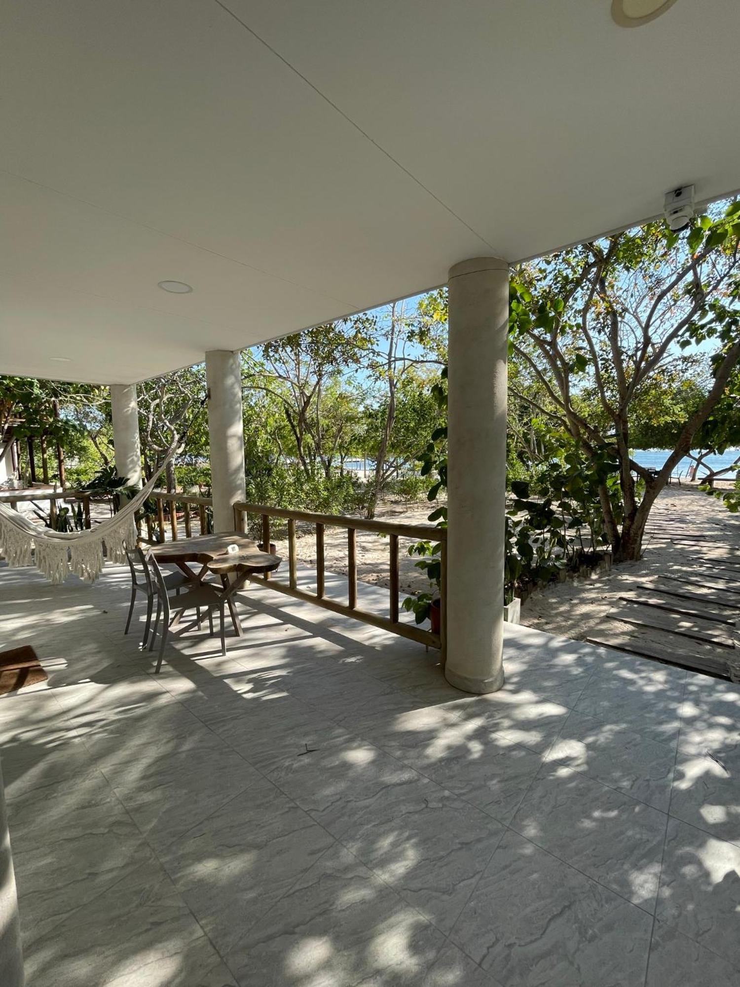 Sabai Beach Hotel Isla Barú Extérieur photo